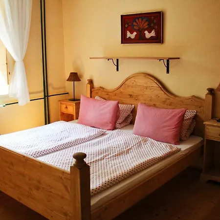 Mencl Guest house Chribska
