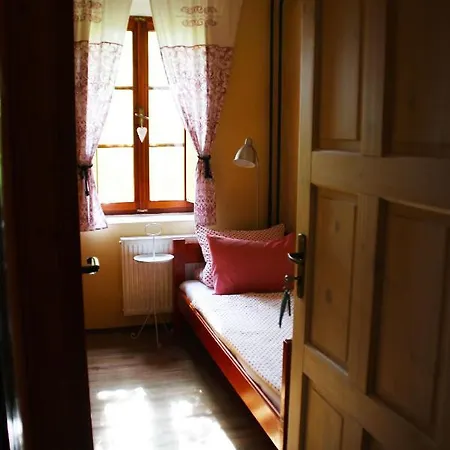 门西尔旅馆 Chřibská